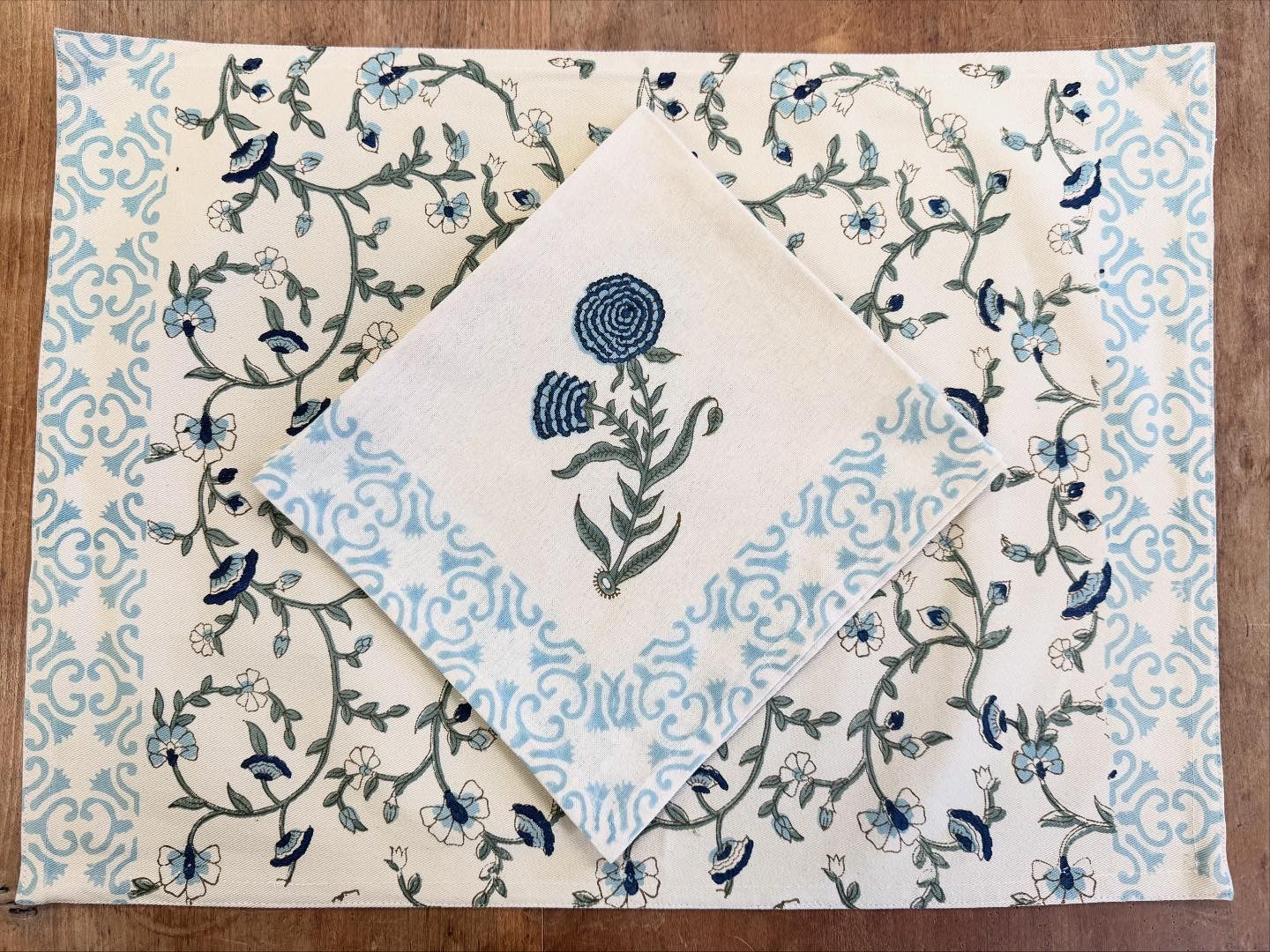 Block Print Placemat and Napkin 12 Pcs Set